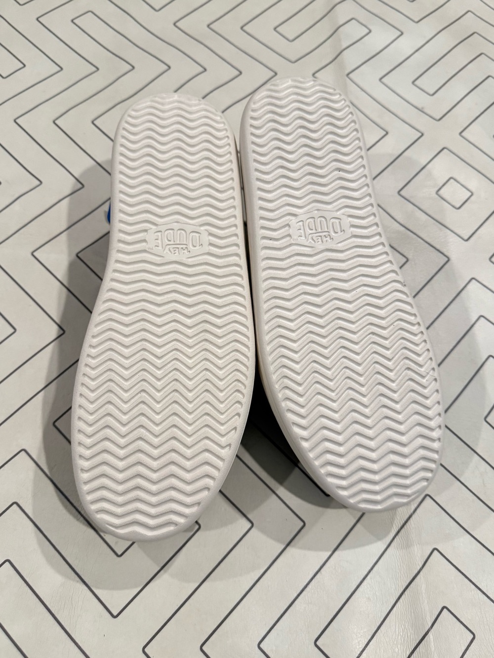 NWT Hey Dude Austin Lift Suede Stud Slip Ons - Picture 13 of 15
